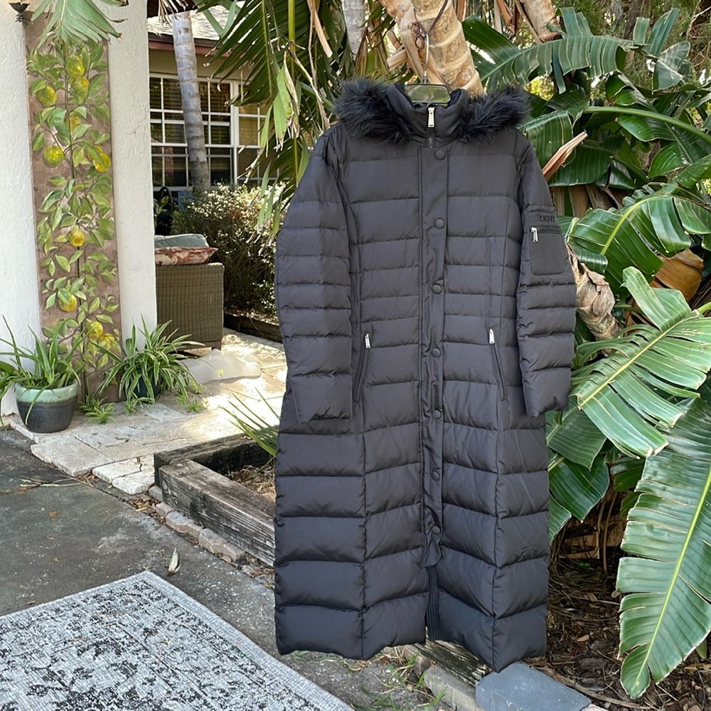 DKNY puffer, full length down fill coat with detachable faux fur hood